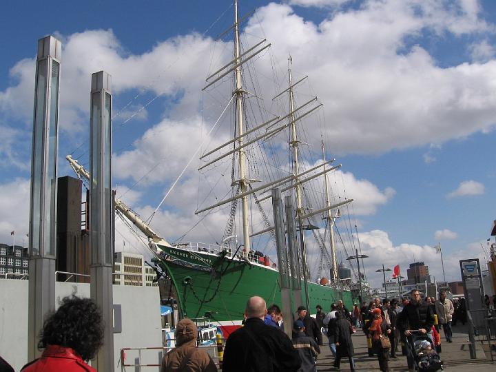 Hamburg-04.JPG - Mit mehr als vier Millionen Besuchern jährlich ist Hamburg einer der attraktivsten Tourismusmagnete in Deutschland.