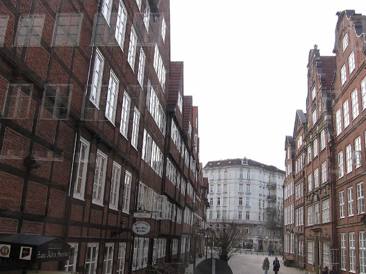 Hamburg-42.JPG - Die Hamburger Börse wurde 1558 als erste Börse in Deutschland und vierte in Europa gegründet, hat aber heute keine nennenswerte Bedeutung mehr für den Aktienhandel.