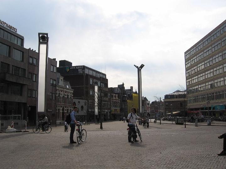 Leiden-02.jpg - Die Stadt liegt 45 km nordöstlich von Amsterdam und etwa 18 km südwestlich Den Haag. Sie hat 118.231 Einwohner.