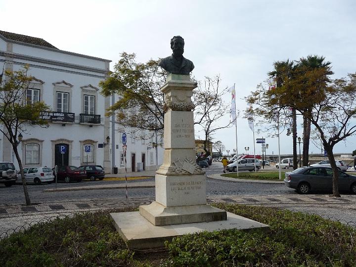 Faro-03.JPG - Aus einer älteren phönizischen Siedlung, die auch von den Griechen zeitweilig genutzt wurde, entstand in römischer Zeit das Oppidum Ossonoba.