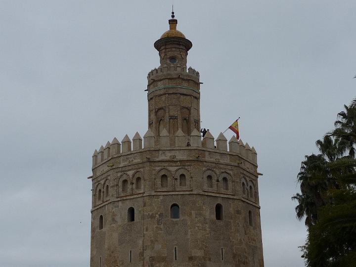 Torre-del-Oro-01.JPG - Der Torre del Oro, oder zu deutsch Goldturm, steht in Sevilla, Spanien.