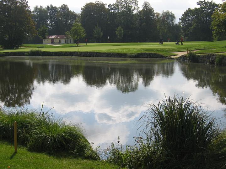 Golfsport-25.JPG - Das erste dokumentierte Damenturnier wird 1810 in Musselburgh abgehalten, 1867 konstituiert sich der erste Damengolfclub in St Andrews.